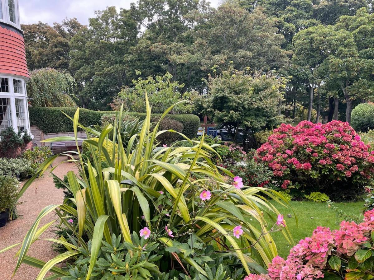 Bed and Breakfast Park View Скарборо Экстерьер фото